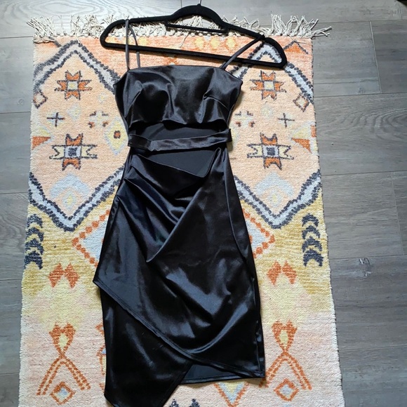 Windsor Dresses & Skirts - windsor dress